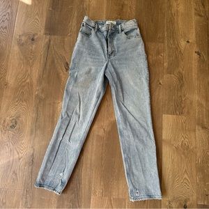Abercrombie & Fitch Curve Love Ultra High 90s Straight Leg Jeans